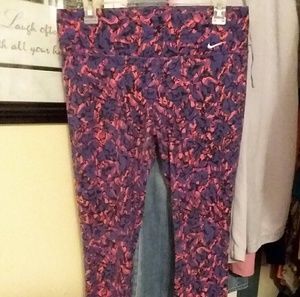 Women's Nike Dri Fit workout leggings